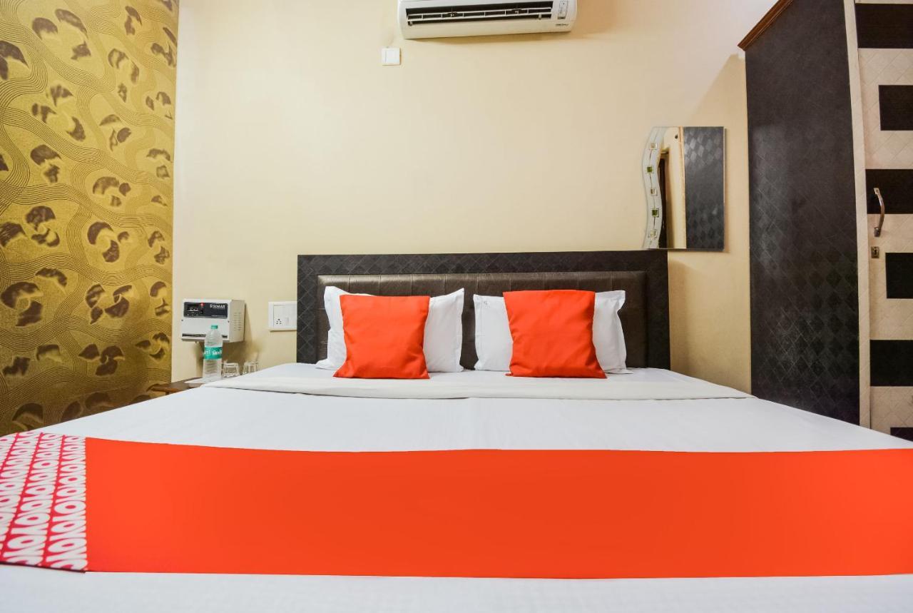 Oyo Hotel Noor Palace Srīnagar Kültér fotó